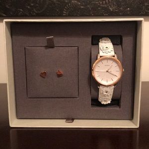 Fossil Watch + Earrings Set